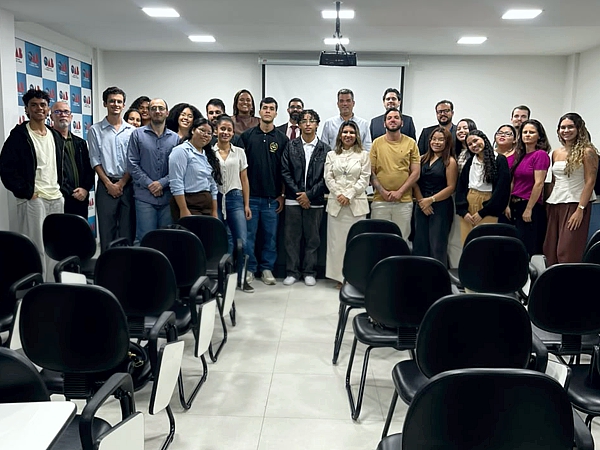 Universitários e professores do curso de Direito da FAACZ participam de palestra sobre Inteligência Artificial na advocacia