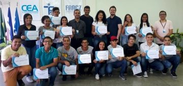 Alunos do Ensino Médio participantes do curso de Iniciação Profissional. Foto: Divulgação.