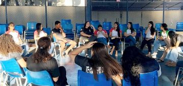 Atividade prática beneficiou cerca de 250 jovens e proporcionou experiência enriquecedora aos universitários. Fotos: Divulgação.