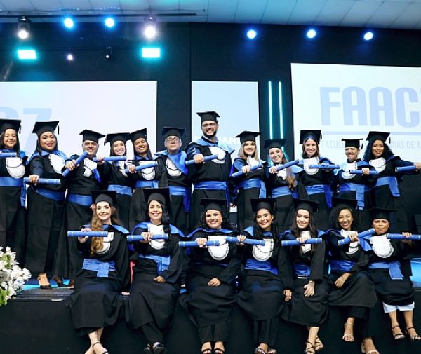 Turma de Psicologia 2025: uma jornada acadêmica termina, a missão de transformar vidas se inicia. Parabéns! Fotos: Mariane O. F. Moreira.