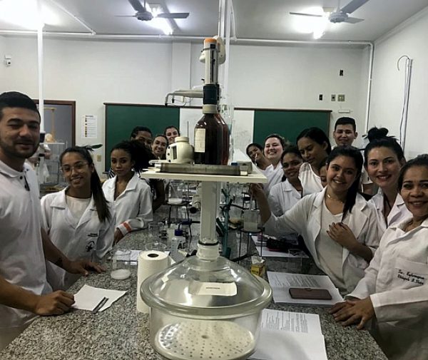 Curso de Enfermagem atua em sua essência e especificidade para ampliar conhecimento dos alunos. Fotos: Divulgação