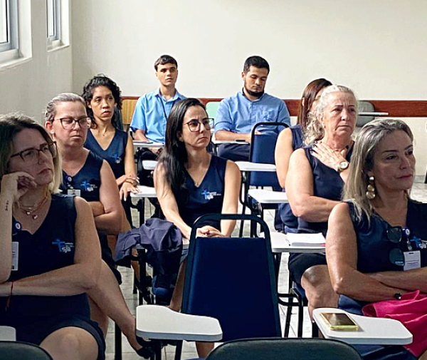 Novo ambiente virtual de aprendizagem da FSJB é destinado à capacitação contínua de todos os colaboradores. Fotos: Alessandro Bitti.