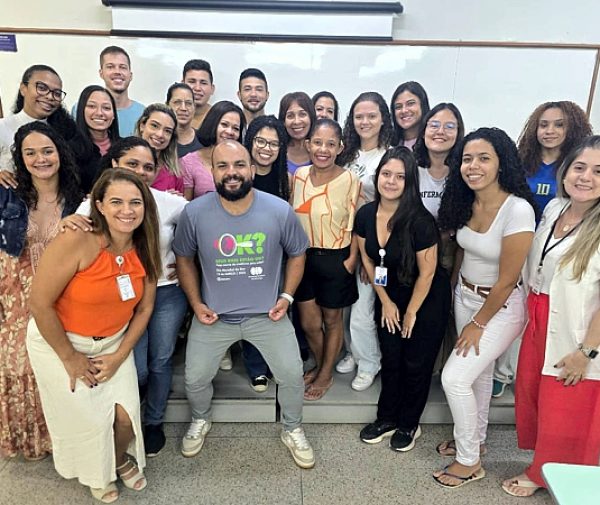 Evento na FAACZ reuniu especialista e acadêmicos de Enfermagem para debater prevenção e tratamento da Doença Renal Crônica. Fotos: Divulgação.