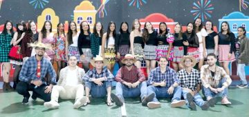 Evento contou com quadrilha, lanche compartilhado, brincadeiras tradicionais e premiações, reforçando os laços na comunidade acadêmica. Fotos: Keren Hapuc.