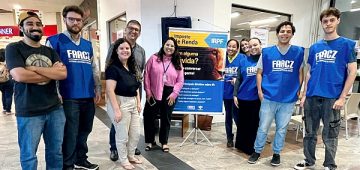 Evento “Plantão IR” reuniu estudantes de Ciências Contábeis para orientar a população sobre declaração do IRPF 2025. Fotos: Divulgação.